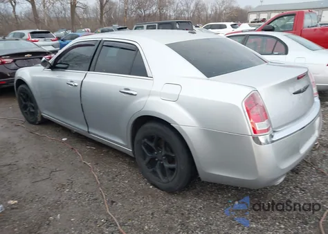 2011 Chrysler 300 Limited z USA, uszkodzony, nr VIN 2C3CA5CG0BH614095